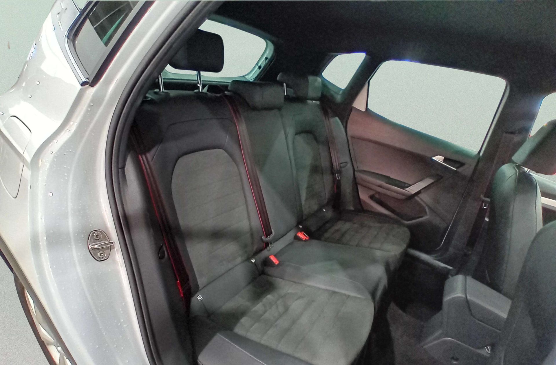 SEAT Arona 1.5 TSI FR XL DSG - foto 19