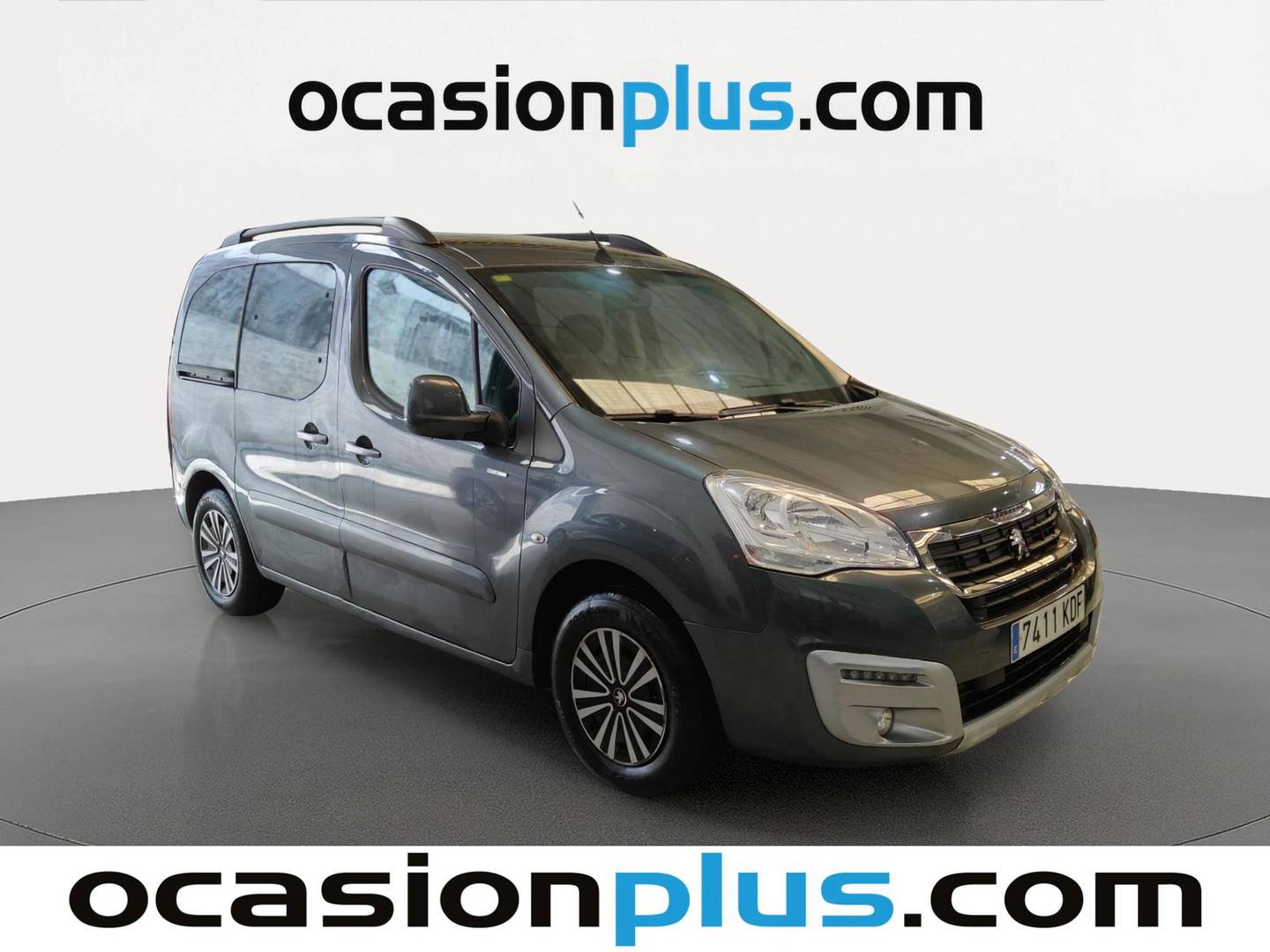 Foto delantera Peugeot Partner Peugeot Partner Tepee Combi BlueHDI 100 Style (100 CV) derecha