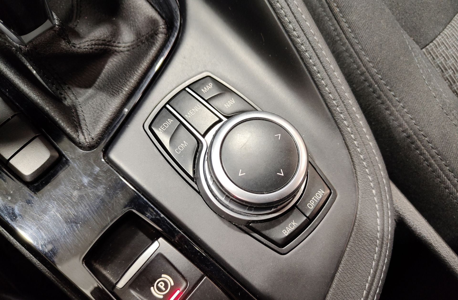 BMW X2 sDrive18i - foto 33