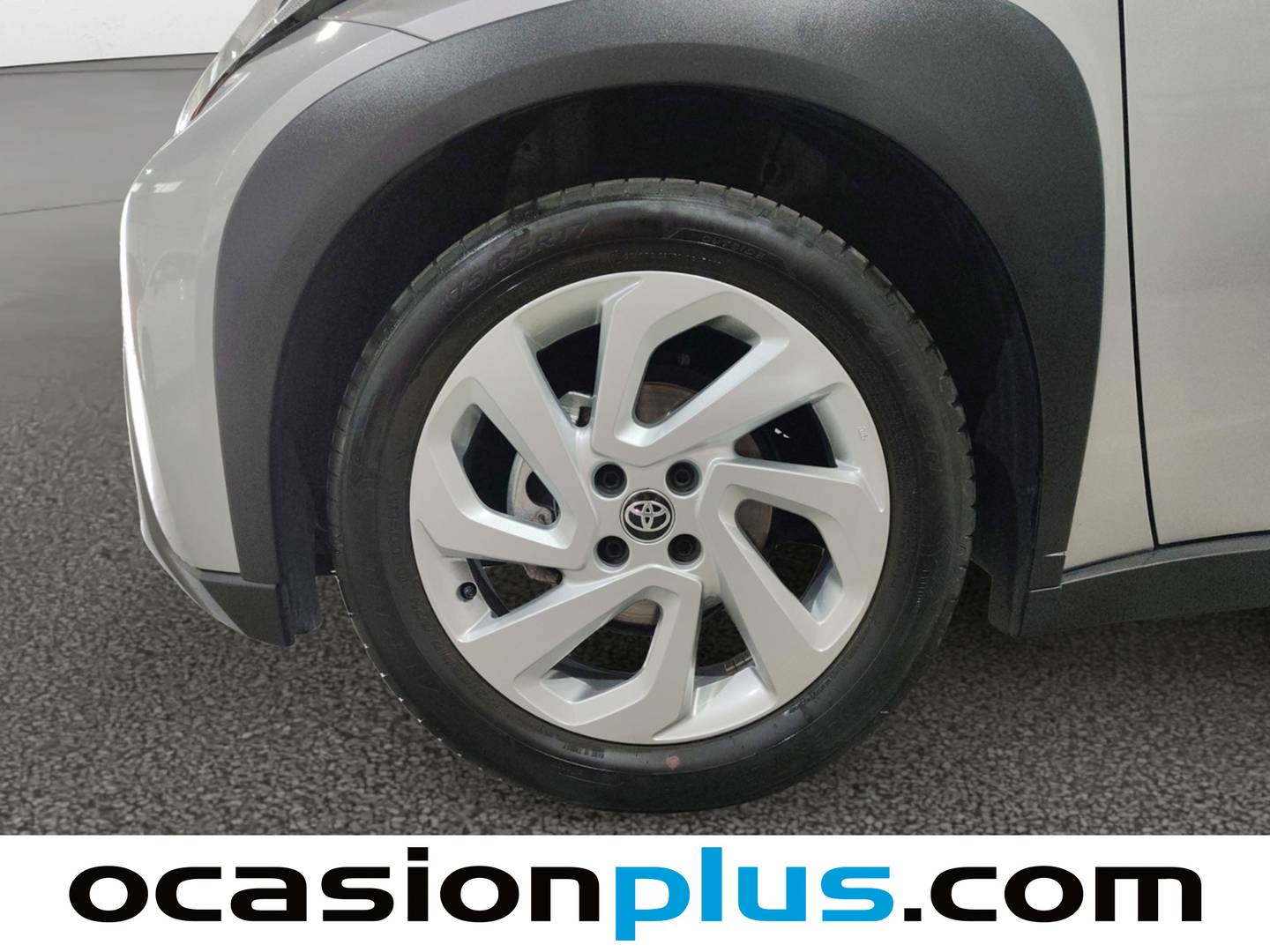 Foto Toyota Aygo X Cross Toyota Aygo X Cross 1.0 VVT-I Play (72 CV)