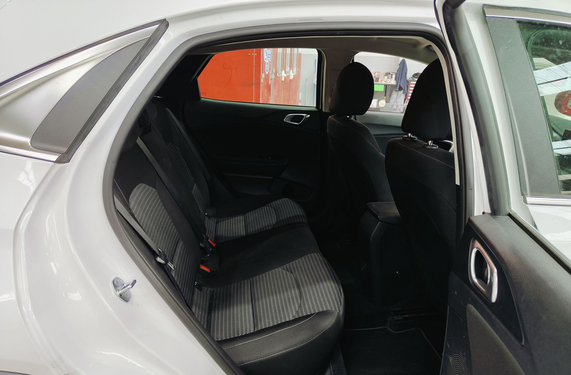 Kia XCeed 1.0 T-GDi Drive - foto 19