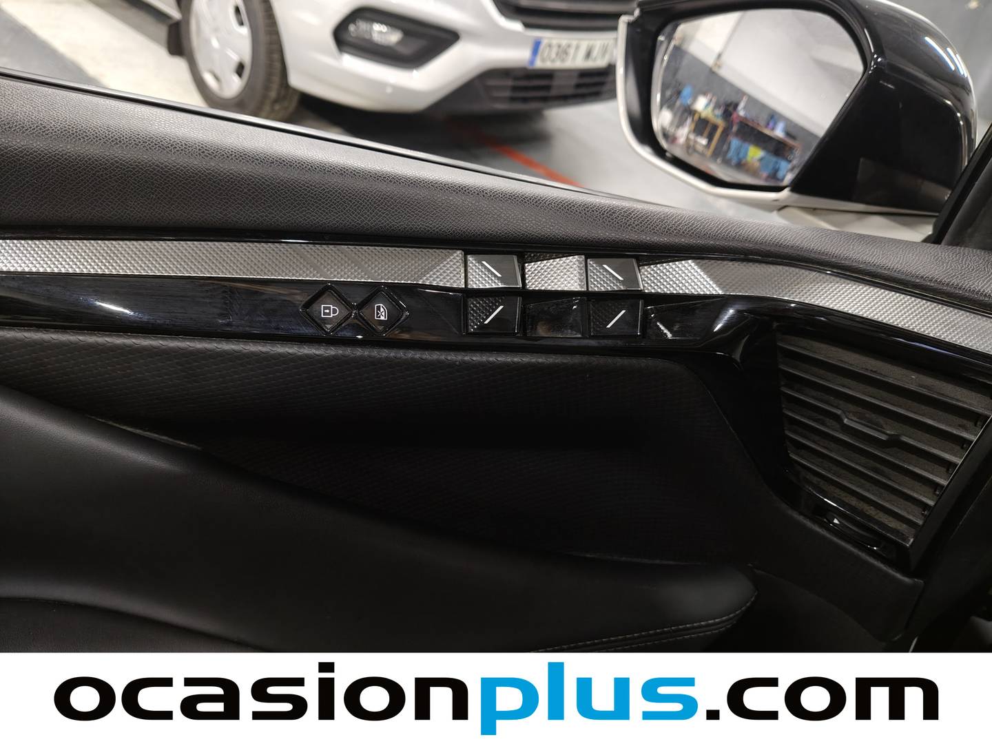 Foto DS DS 4 DS DS4 BlueHDi 130 Trocadero Auto (130 CV)