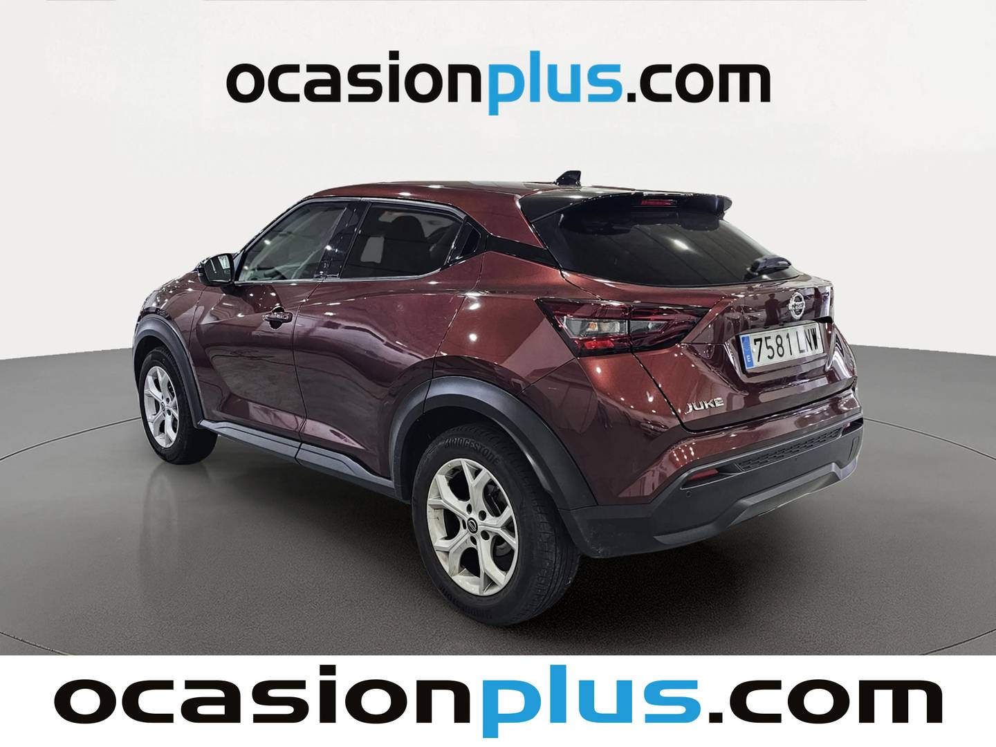 Foto trasera Nissan JUKE Nissan Juke DIG-T N-Connecta 4x2 DCT (114 CV) derecha