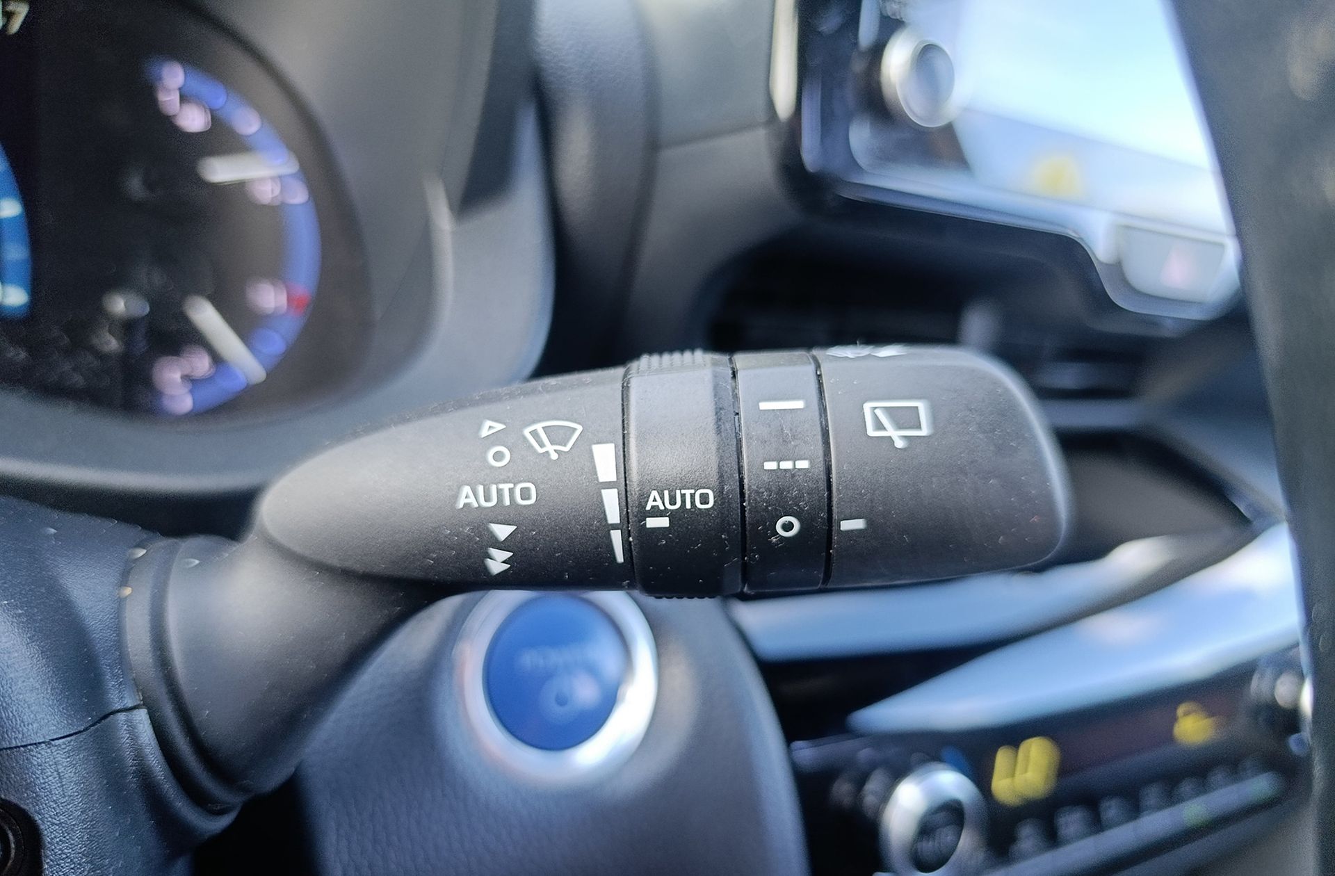 Toyota Yaris Cross 120H Active Tech Pack Confort - foto 26