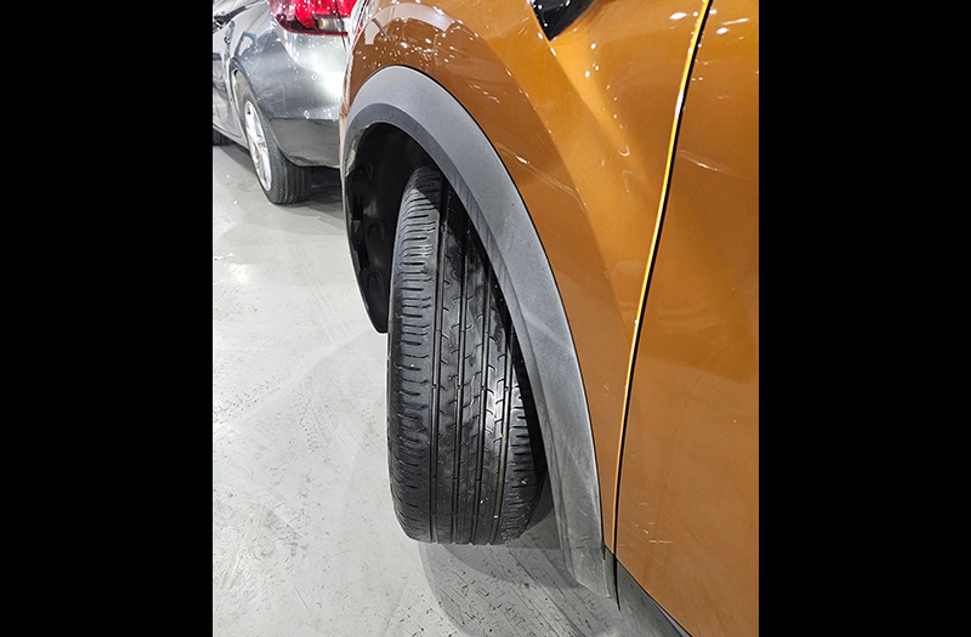 Renault Captur Zen E-Tech Híbrido enchufable - foto 35