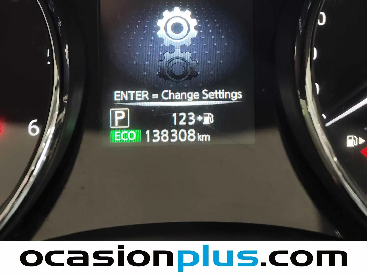 Foto Nissan QASHQAI Nissan Qashqai dCi 130 S&S Tekna 17`` 4x2 XTronic (130 CV)