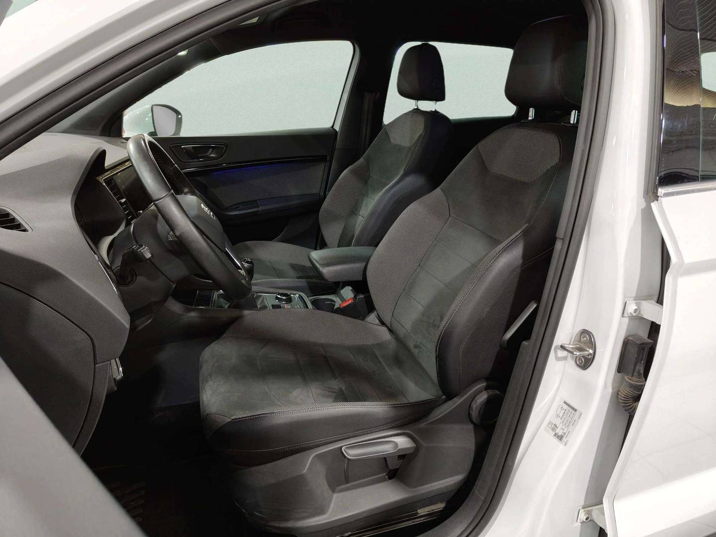 Foto asientos delanteros Seat Ateca Seat Ateca 1.6 TDI S&S Xcellence Edition Eco (115 CV)