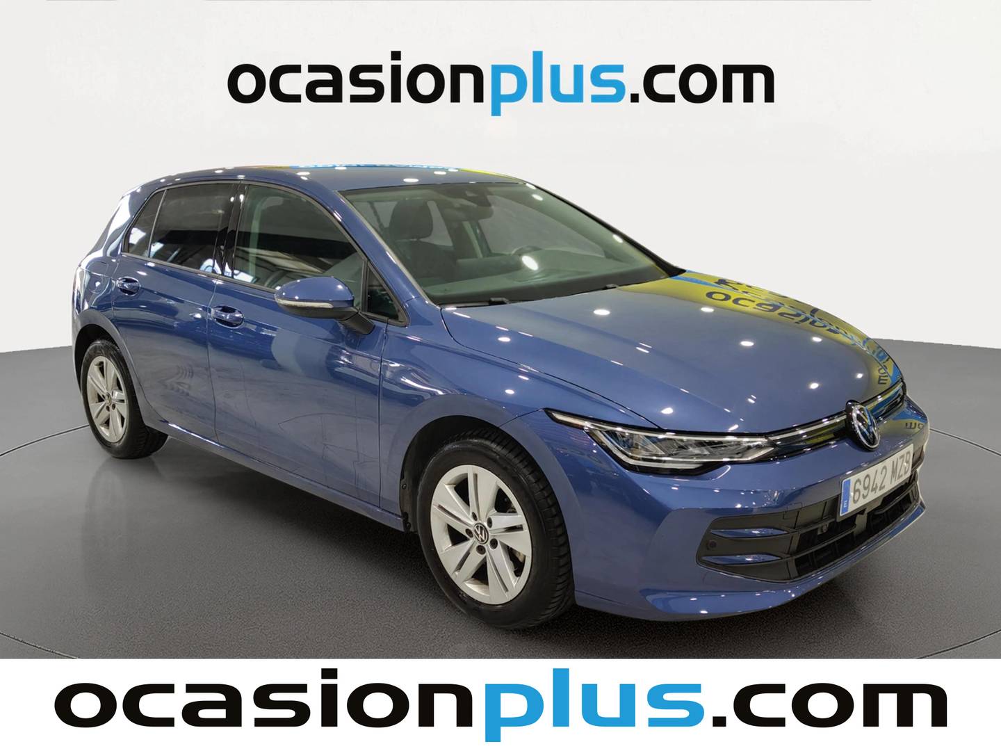 Foto delantera Volkswagen Golf Volkswagen Golf 1.5 TSI (116 CV) derecha