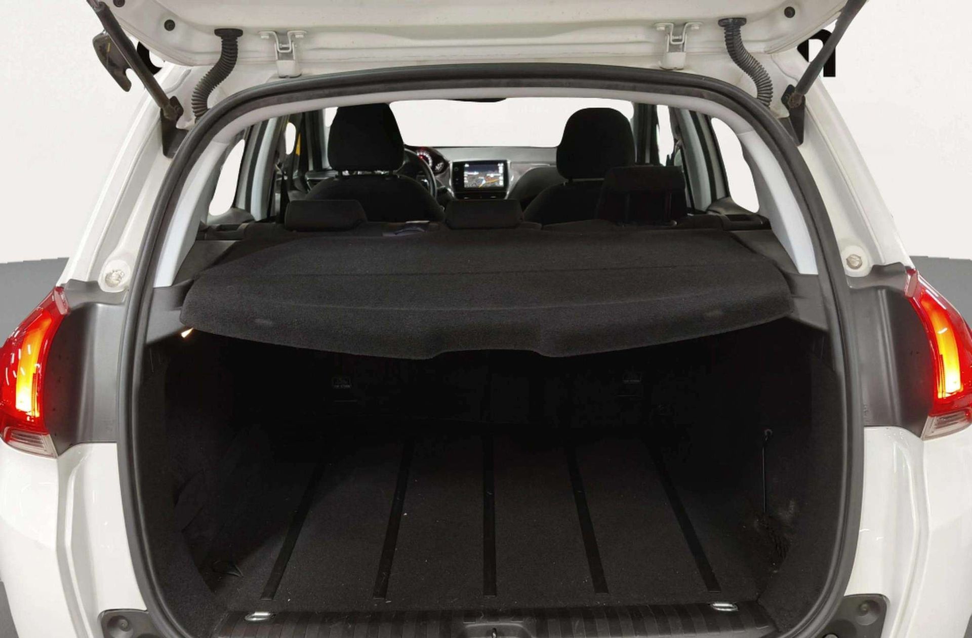 Peugeot 2008 e-HDI 92 Active ETG6 - foto 15