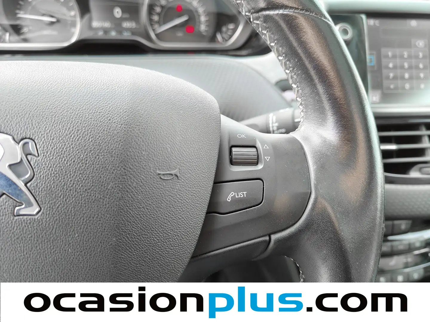 Foto Peugeot 2008 Peugeot 2008 BlueHDi 100 Allure (100 CV)