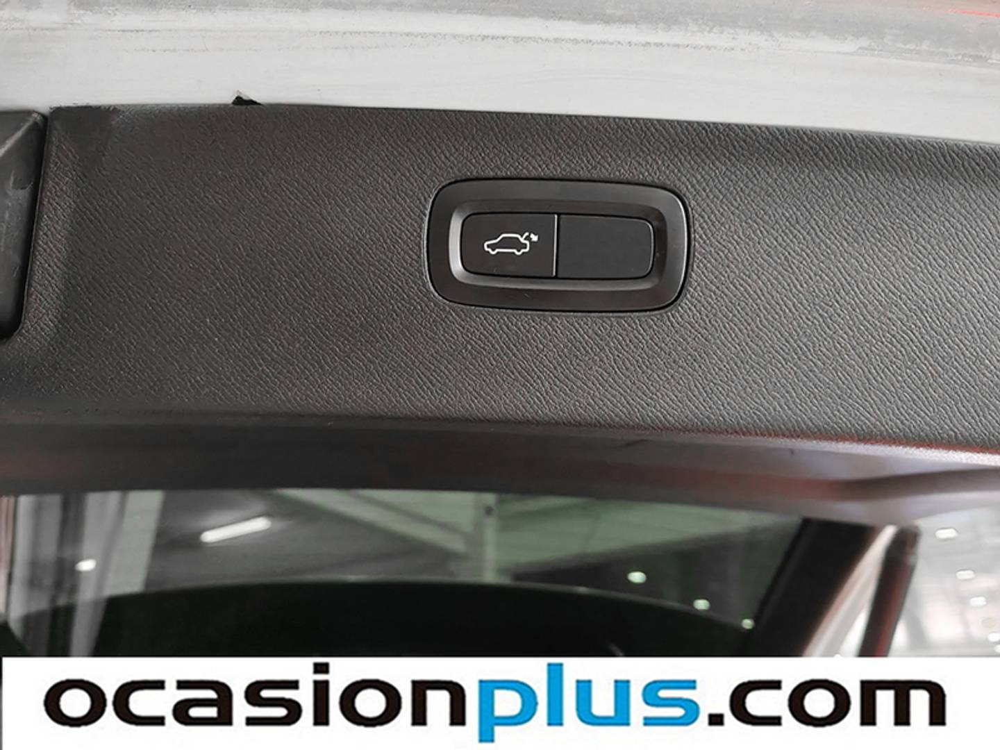 Foto Volvo XC90 Volvo XC90 D5 Momentum AWD Auto (225 CV) 7 Plazas