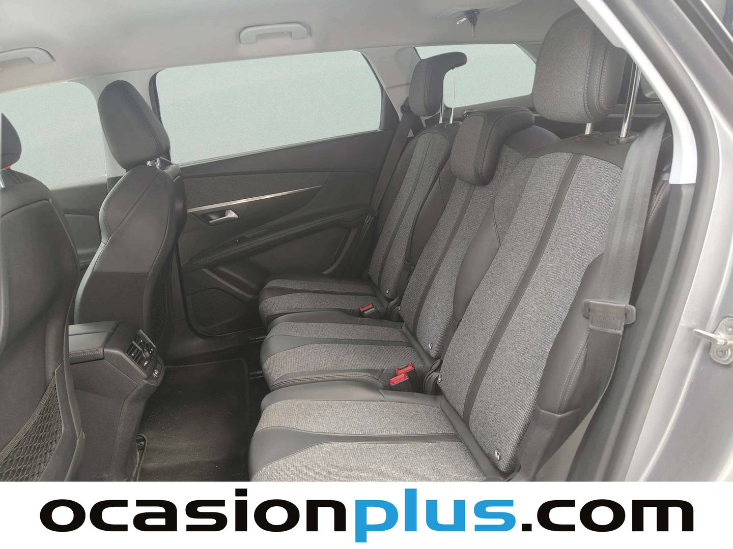 Foto asientos traseros Peugeot 5008 Peugeot 5008 BlueHDi 130 S&S Allure (130 CV) 7 Plazas