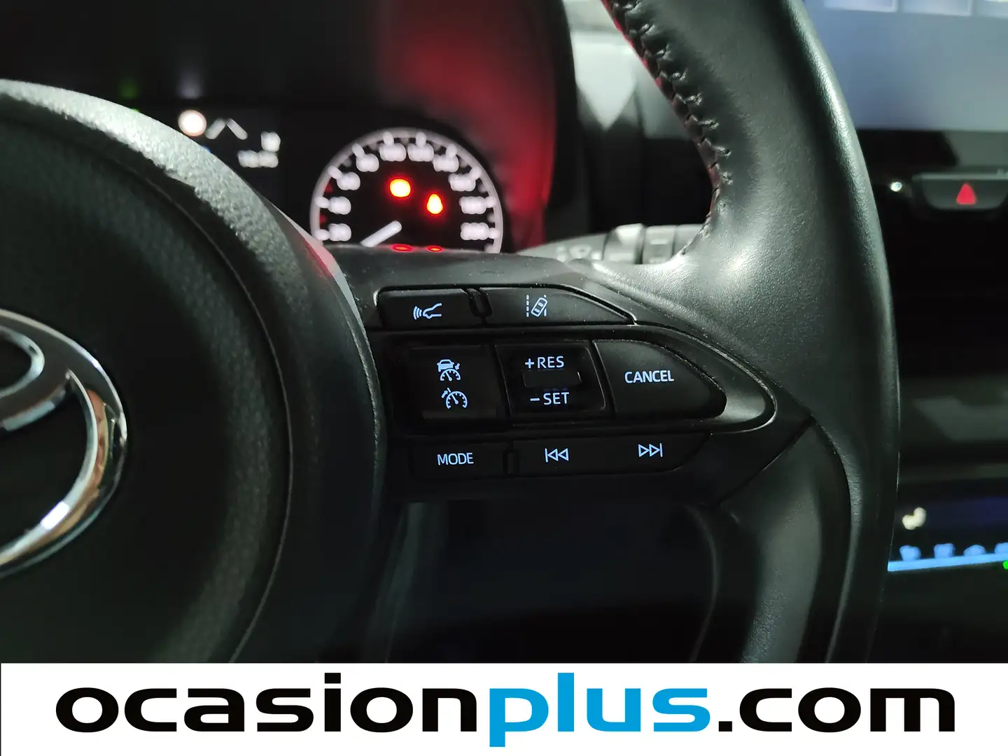 Foto Toyota Yaris Toyota Yaris 120H Business Plus (116 CV)