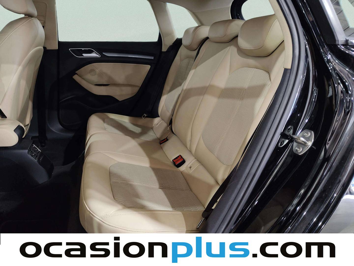 Foto asientos traseros Audi A3 Audi A3 Sportback Ambiente Edición especial 1.2 TFSI (105 CV)