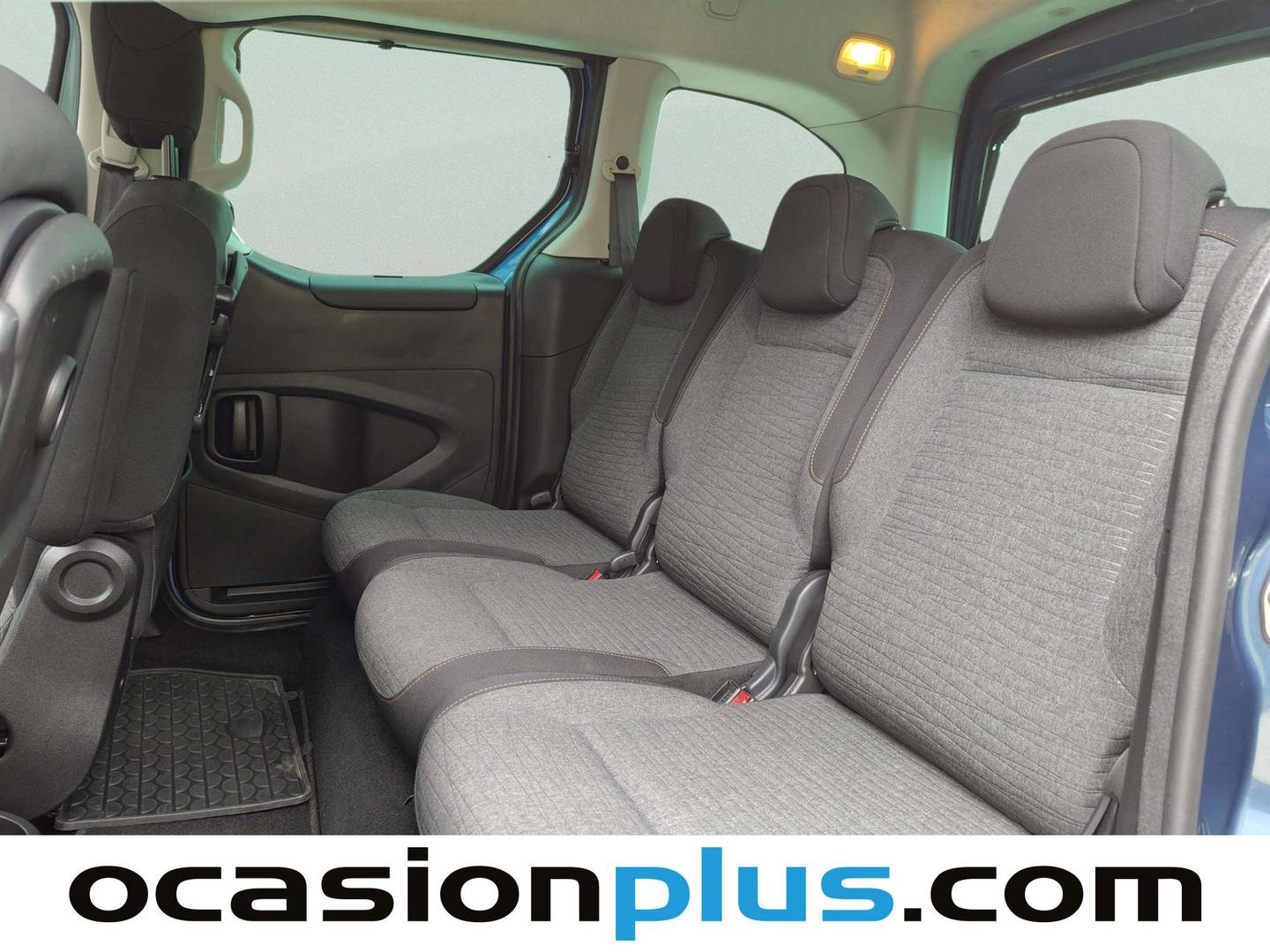 Foto asientos traseros Citroën Berlingo Citroën Berlingo Multispace 20 Aniversario PureTech (110 CV)