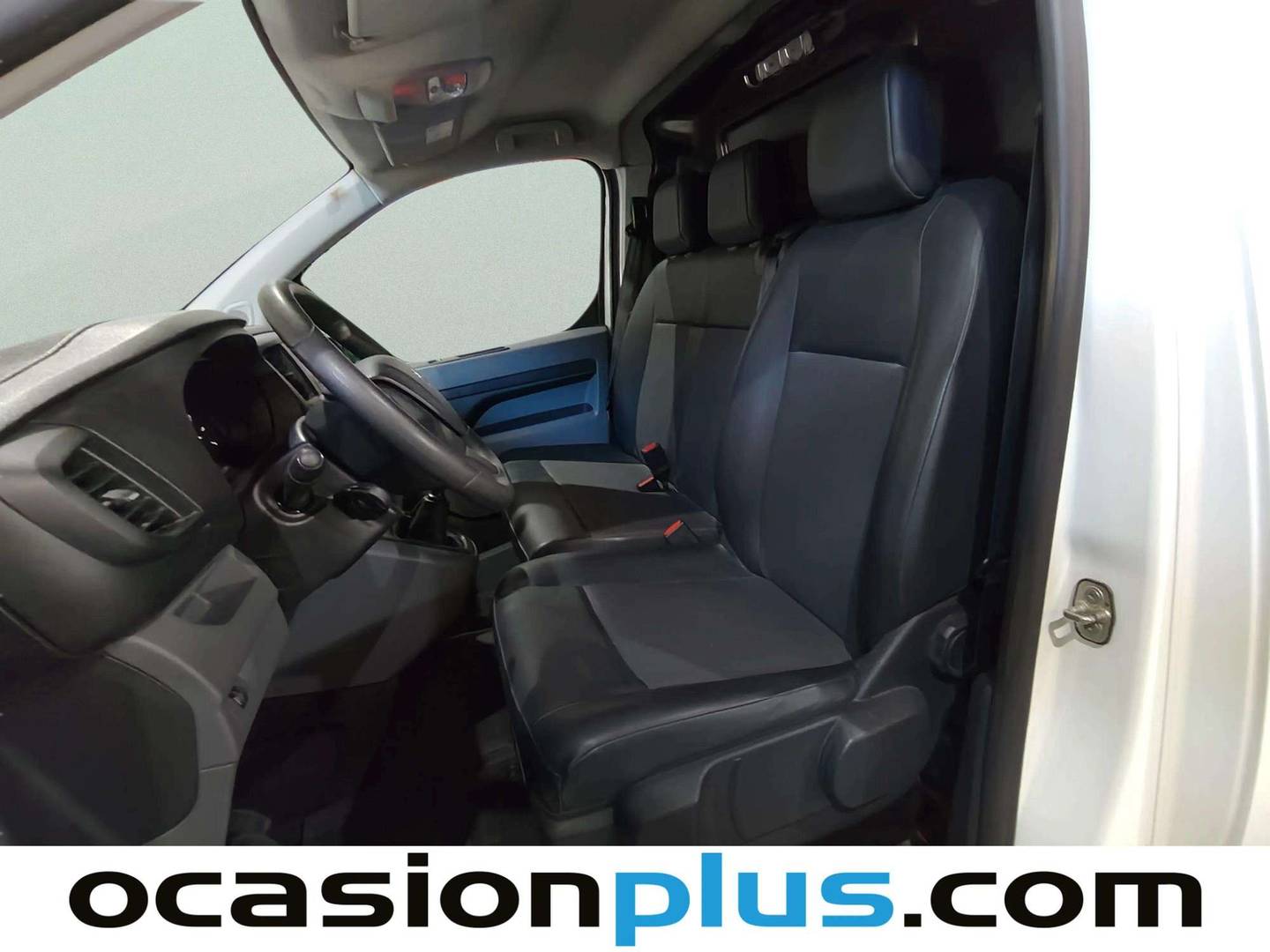 Foto asientos delanteros Peugeot Expert Peugeot Expert Furgon BlueHDi Pro (120 CV)