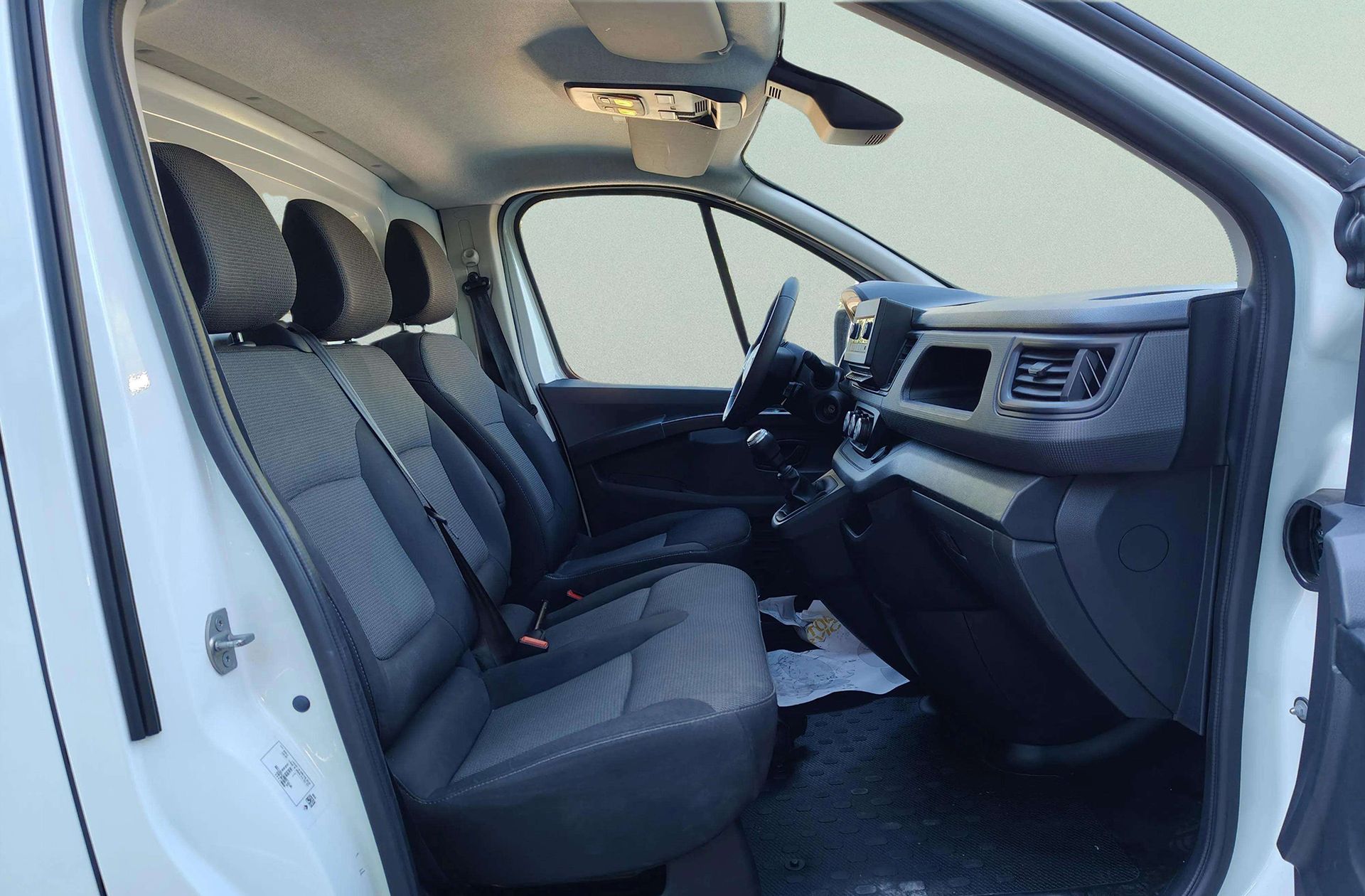 Renault Trafic Furgon L1H1 Blue dCi - foto 12