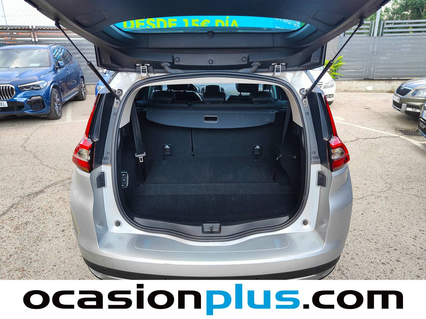 Foto Renault Grand Scénic Renault Grand Scenic Zen TCe (140 CV) GPF 7 Plazas siete plazas