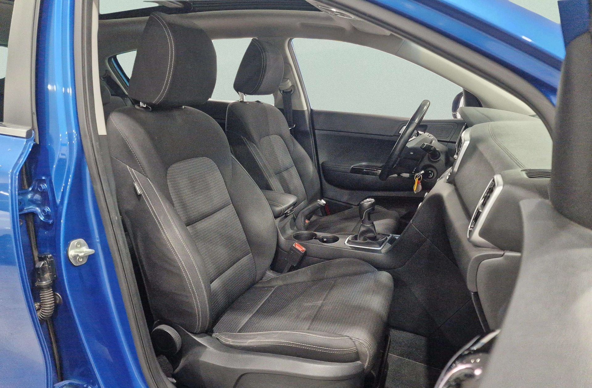 Kia Sportage 1.6 GDI Black Edition 4x2 - foto 22
