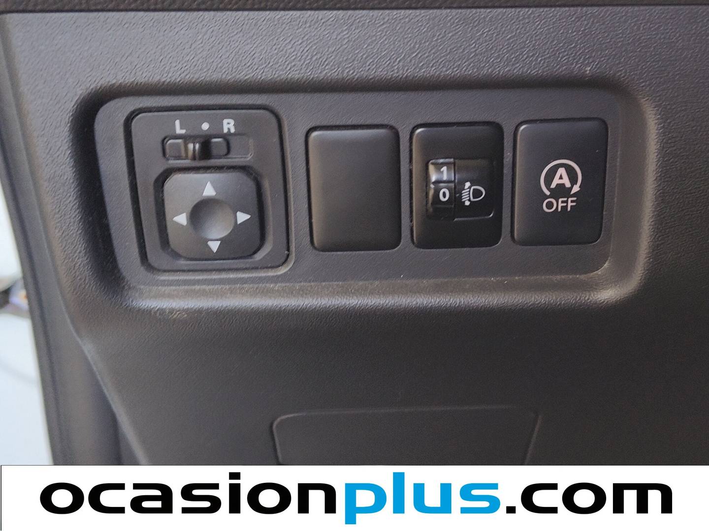 Extras y acabados del Mitsubishi Space Star Mitsubishi Space Star 120 MPI Motion (80 CV)