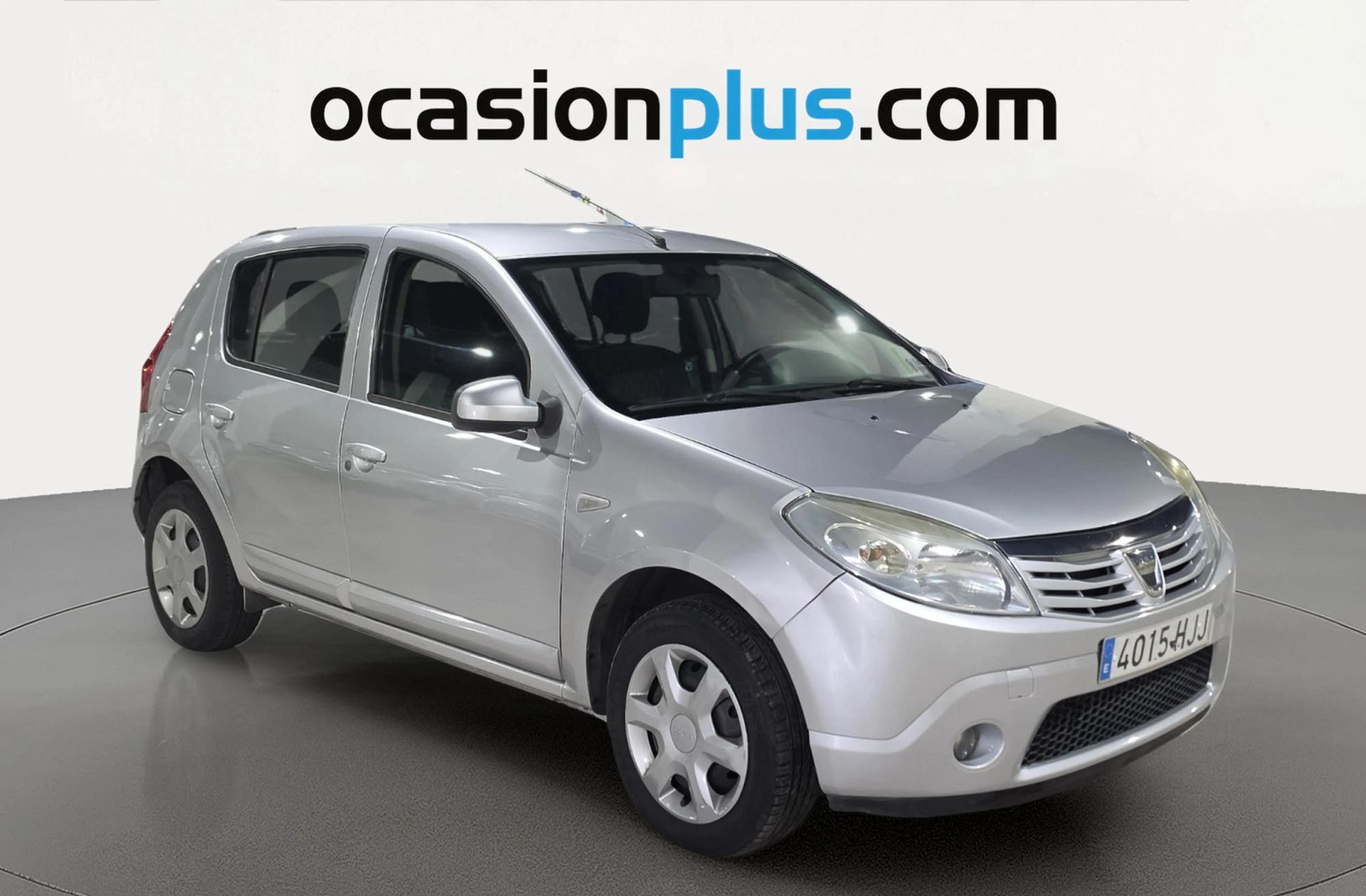 Dacia Sandero Laureate 1.2 - foto 2