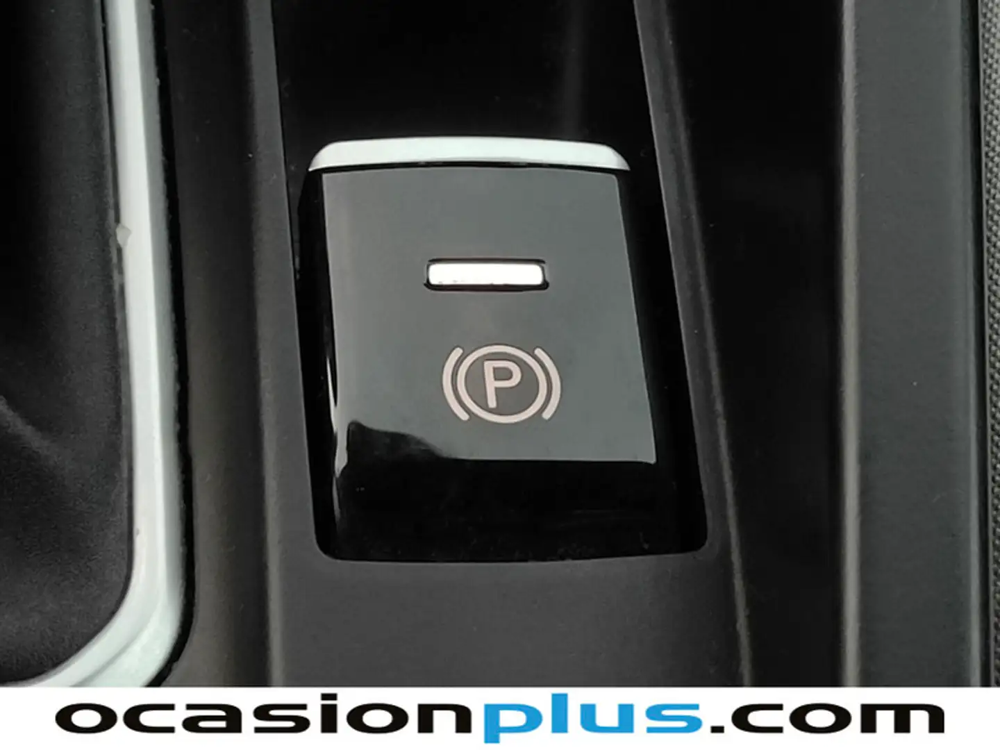 Foto Alfa Romeo Tonale Alfa Romeo Tonale Tonale 1.6 DS Sprint FWD (130 CV)