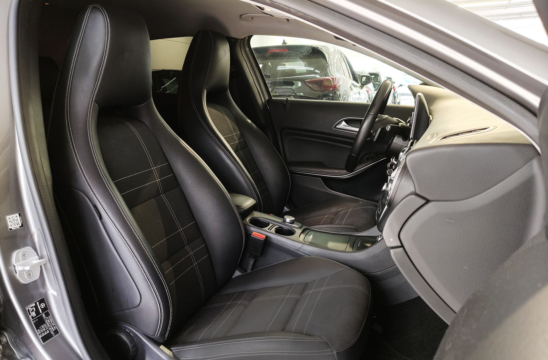 Mercedes-Benz GLA 220 CDI Urban 4Matic - foto 21