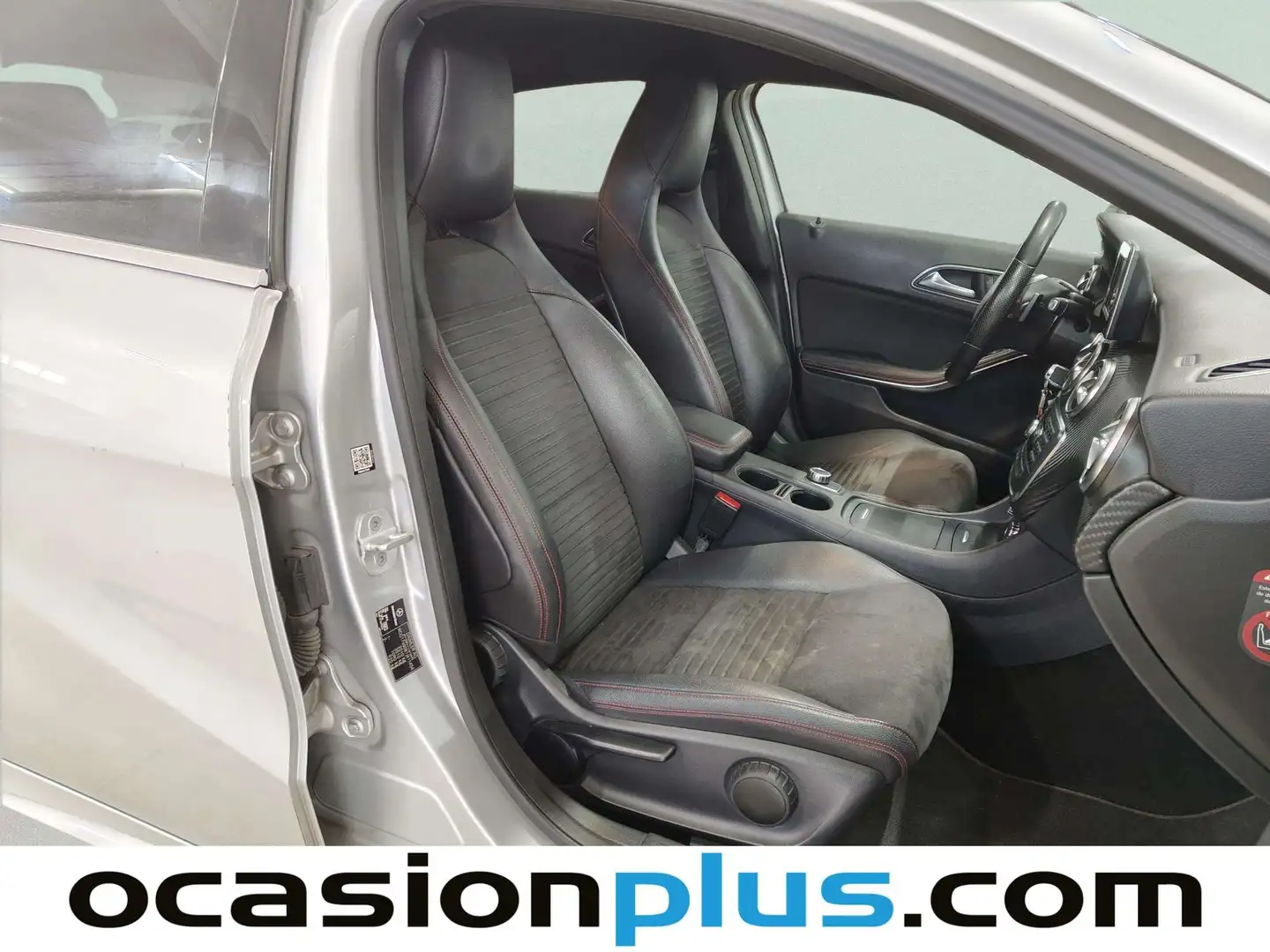 Foto Mercedes Clase A Mercedes-Benz Clase A Clase A 200 d AMG Line 4Matic (136 CV)