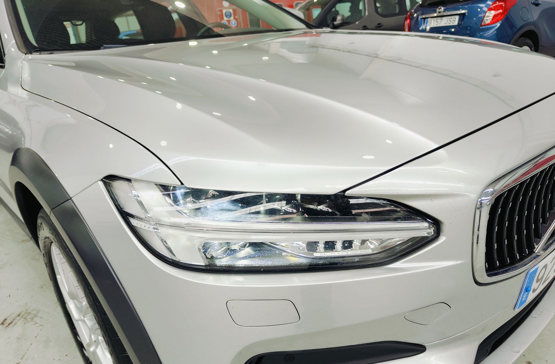 Volvo V90 D4 VOR AWD - foto 15