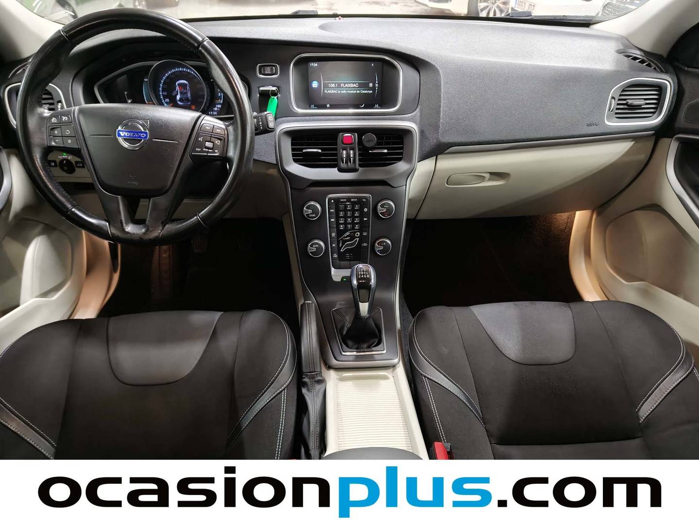 Foto Volvo V40 Volvo V40 D2 Kinetic (120 CV)