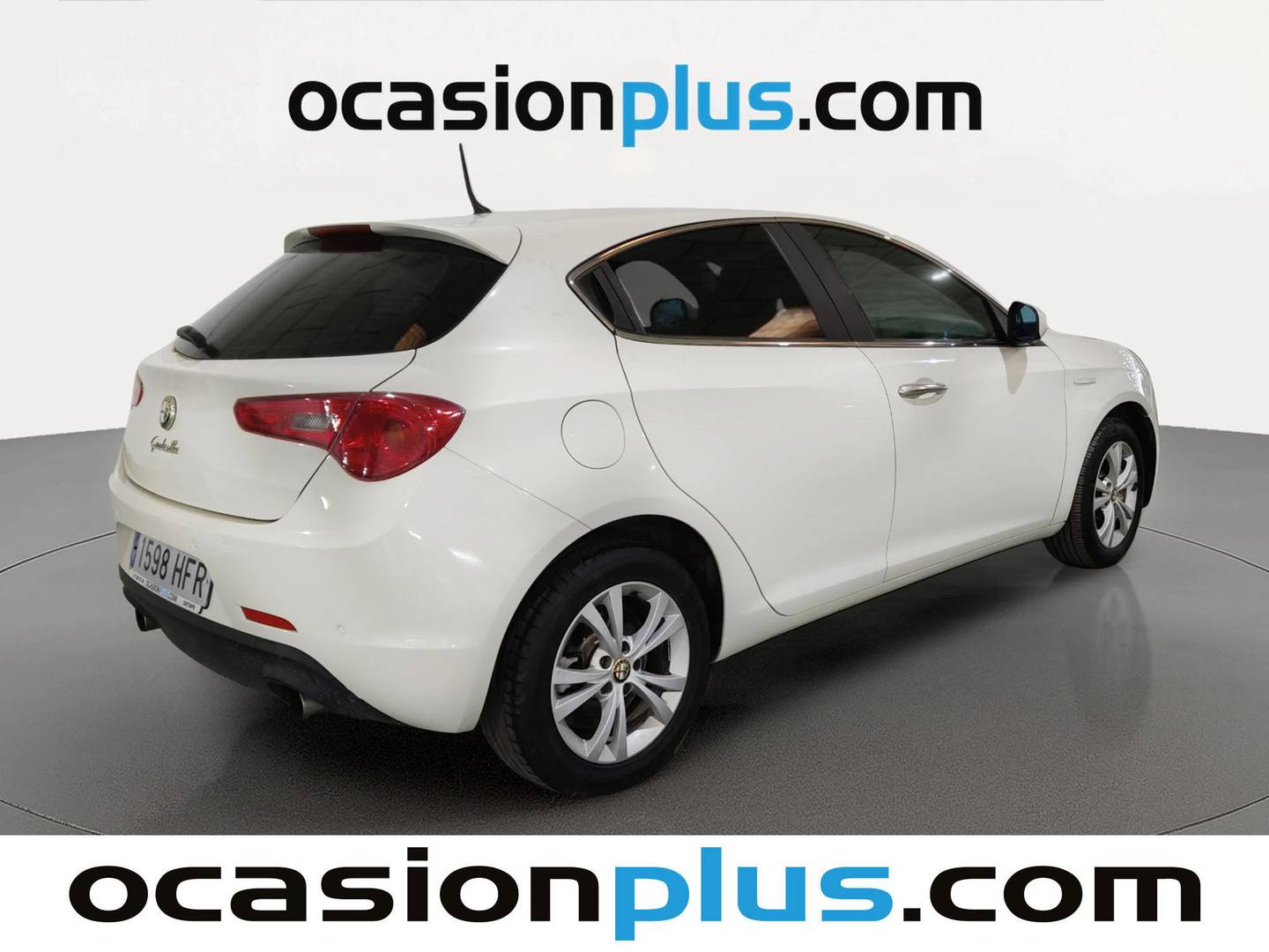Foto trasera Alfa Romeo Giulietta Alfa Romeo Giulietta 2.0 JTDm Distinctive (140 CV) derecha