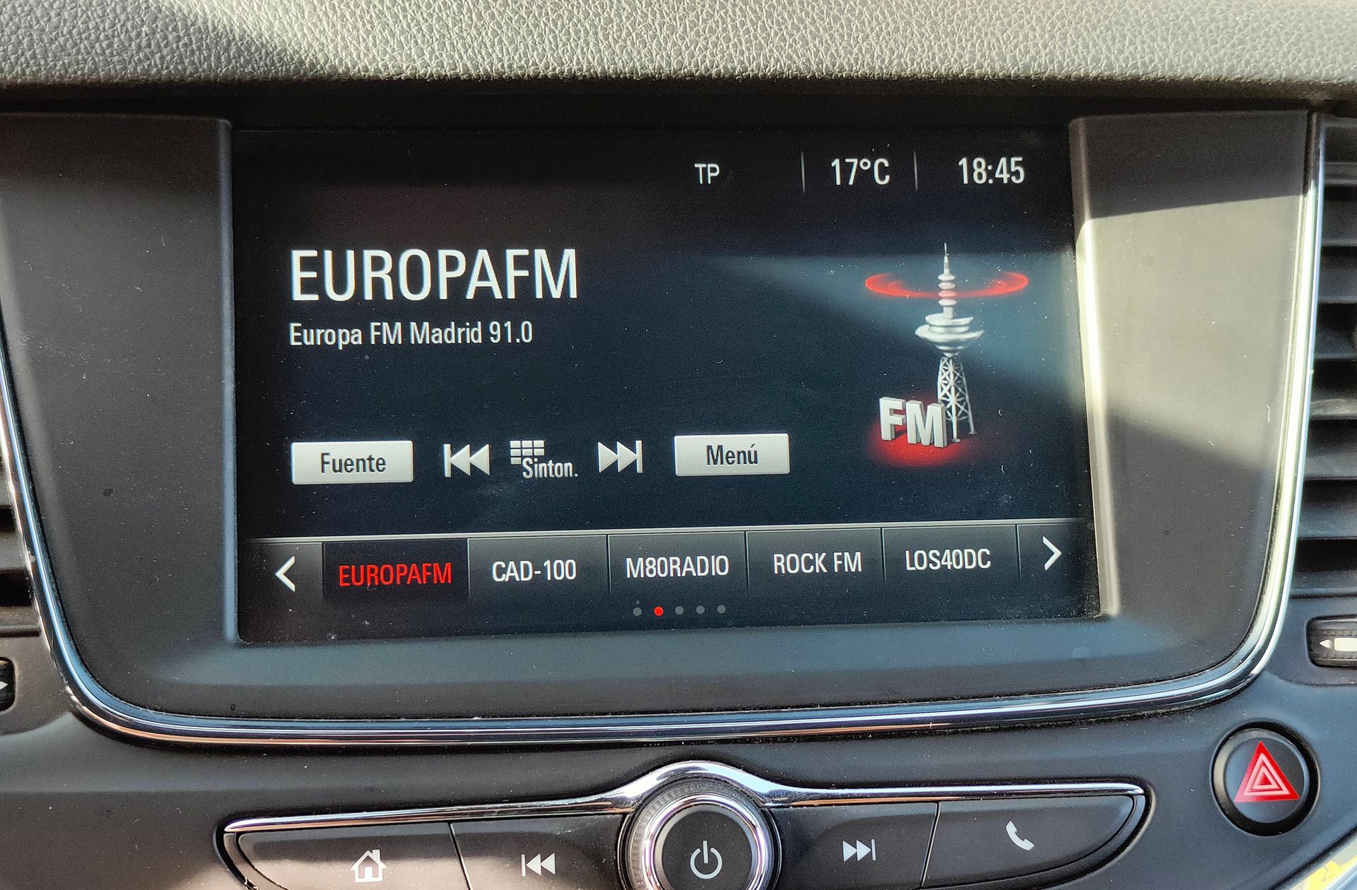 Opel Astra 1.4 Turbo Dynamic - foto 30
