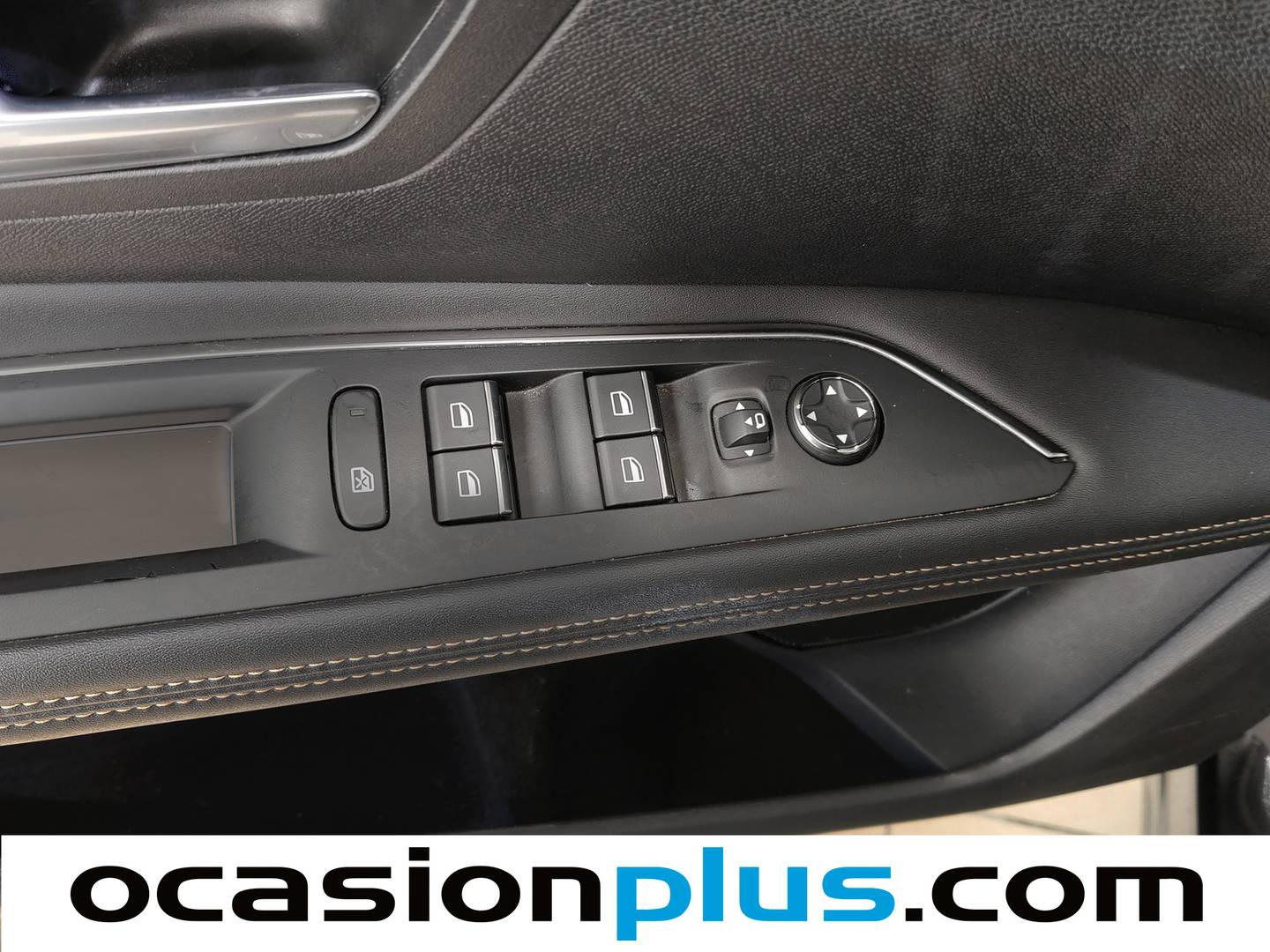 Foto Peugeot 3008 Peugeot 3008 PureTech 130 S&S GT EAT8 (130 CV)