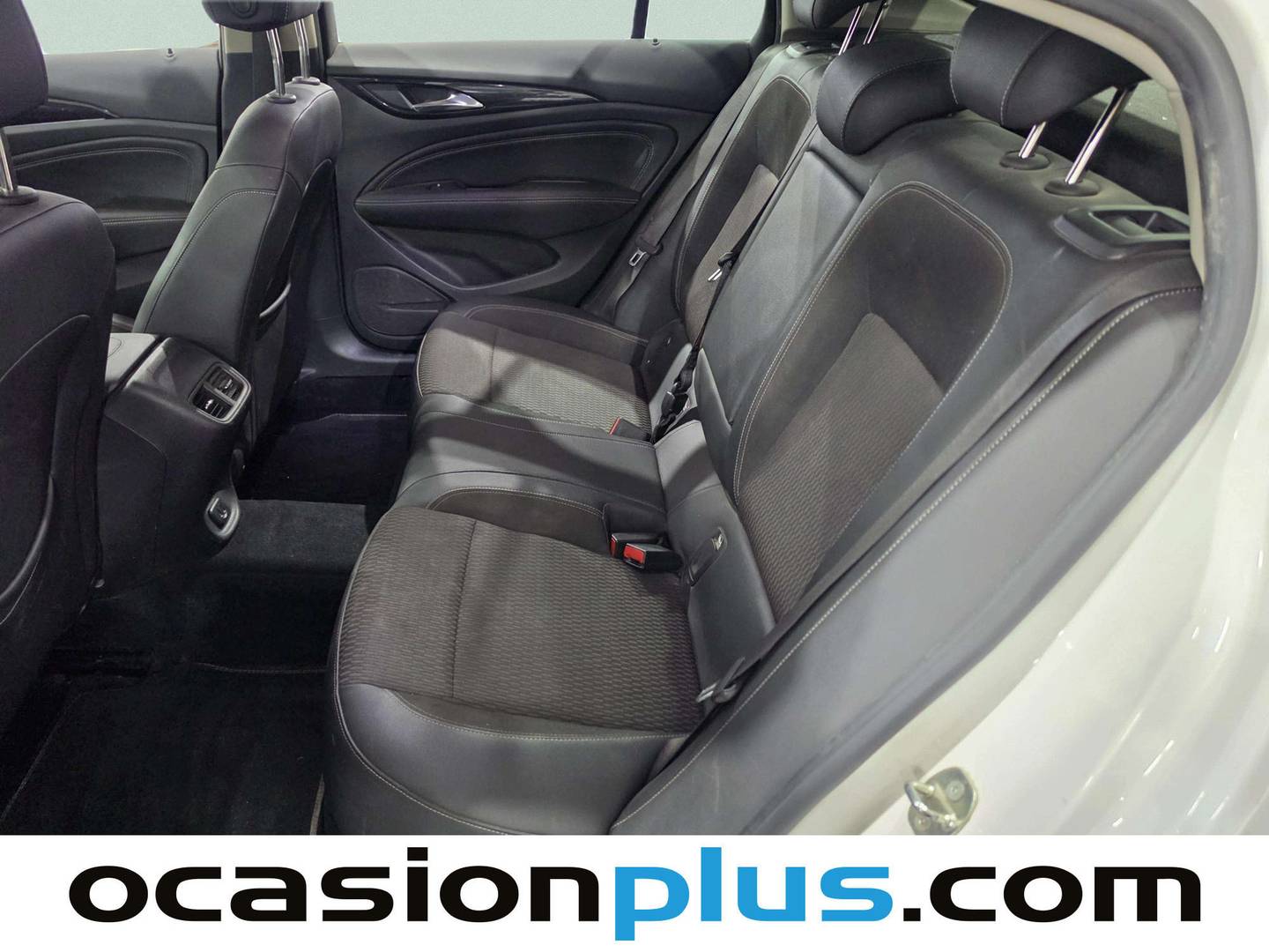 Foto asientos traseros Opel Insignia Opel Insignia GS 2.0 CDTi Turbo D Excellence (170 CV)