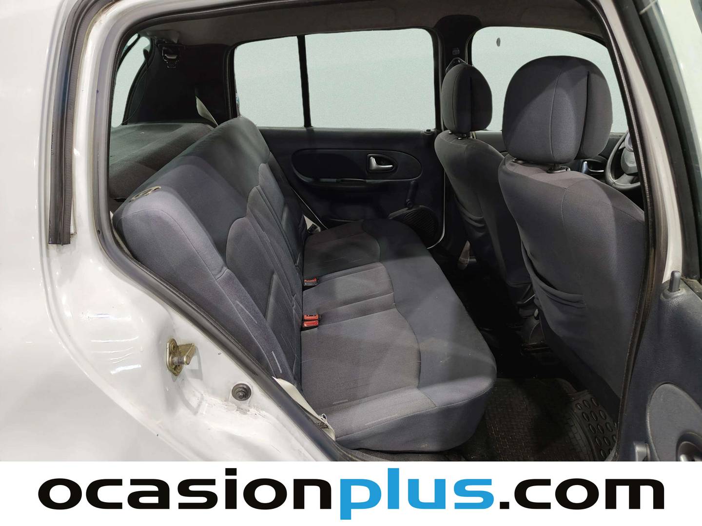 Foto Renault Clio Renault Clio Confort Expression 1.2 16v (75 CV)