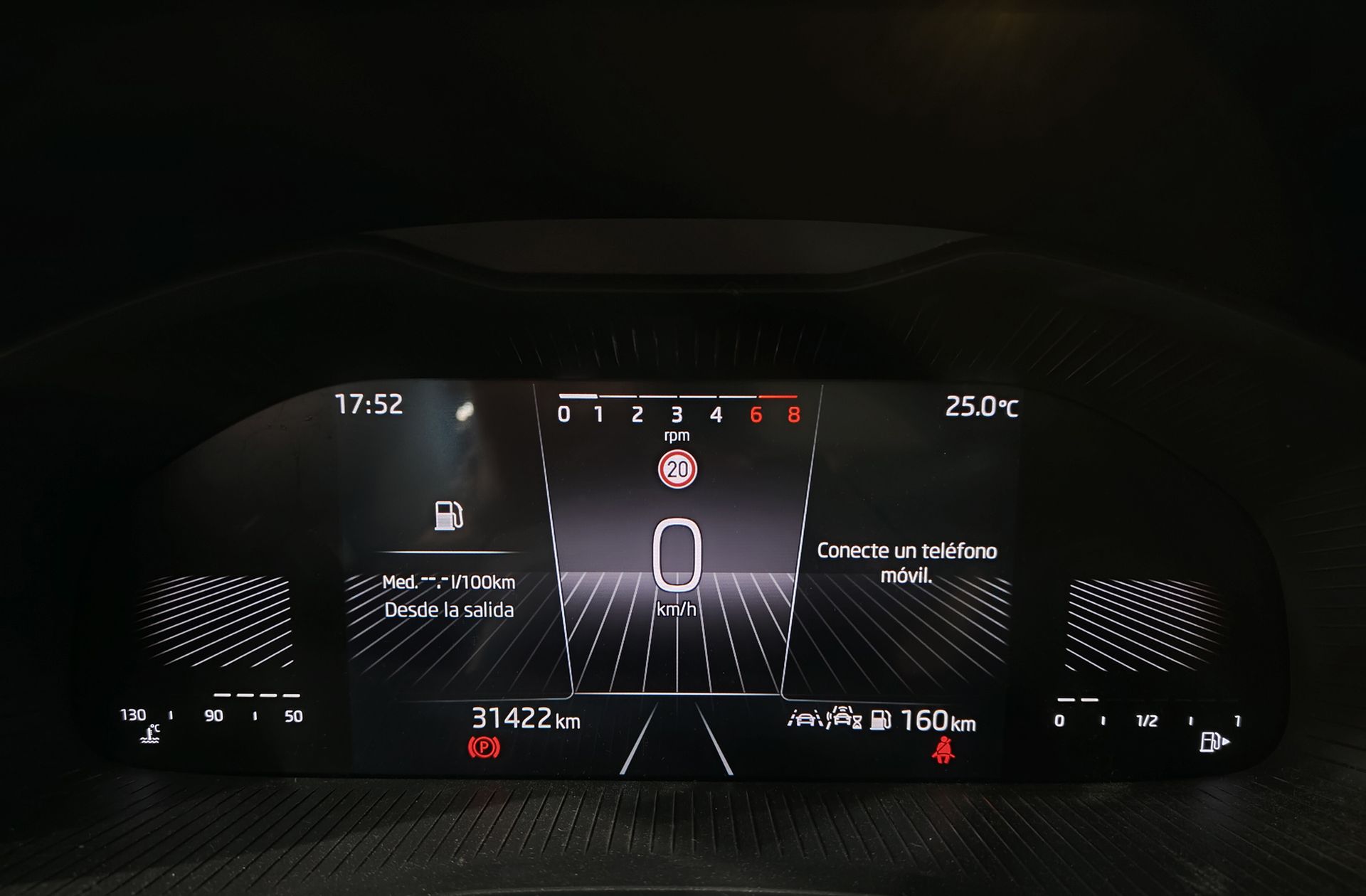 Škoda Kamiq 1.0 TSI Selection - foto 21