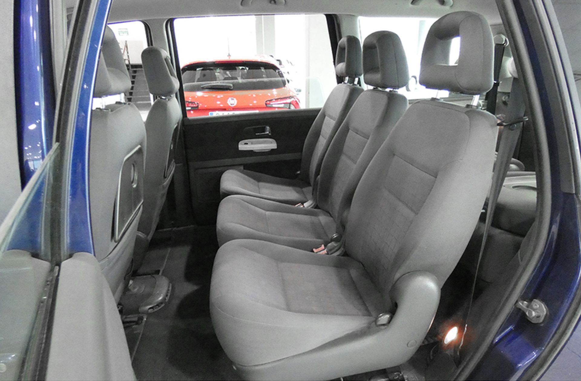 SEAT Alhambra 2.0 TDI Reference 7 plazas - foto 9