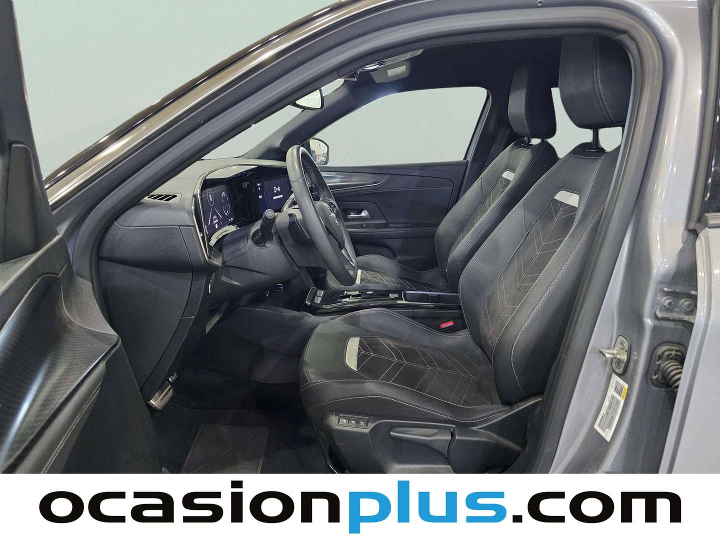 Foto asientos delanteros Opel Mokka Opel Mokka 1.2 T Ultimate Auto (130 CV)