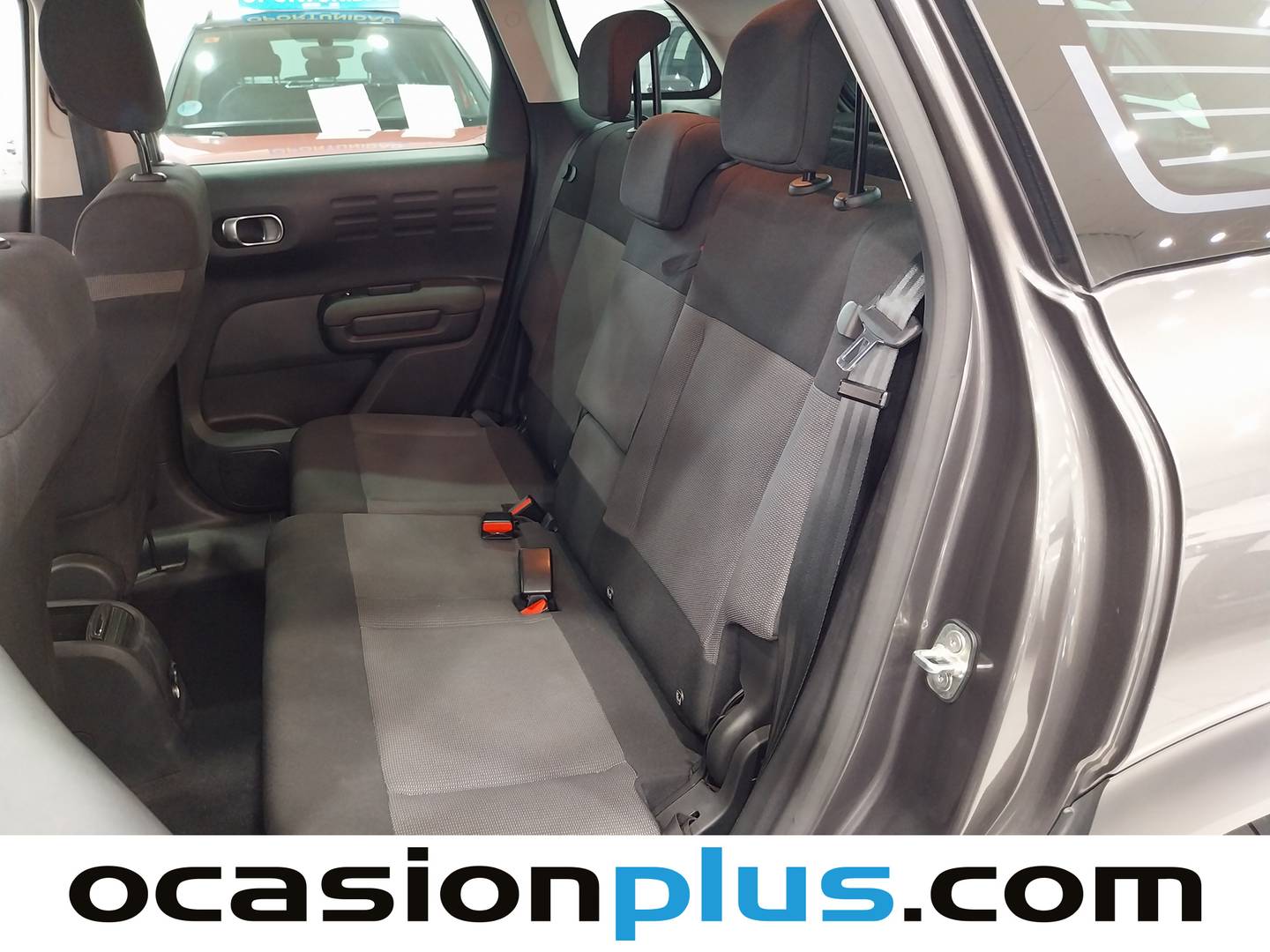 Foto Citroën C3 Aircross Citroen C3 Aircross PureTech 130 Shine Pack EAT6 (131 CV)