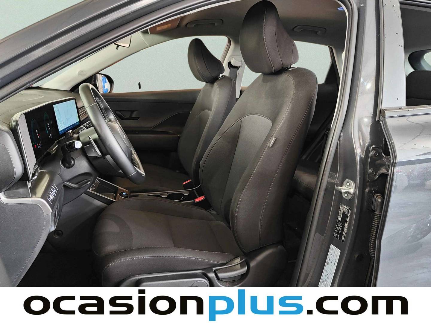 Foto asientos delanteros Hyundai Kona Hyundai Kona 1.6 GDI HEV Tecno 2C DCT (141 CV)