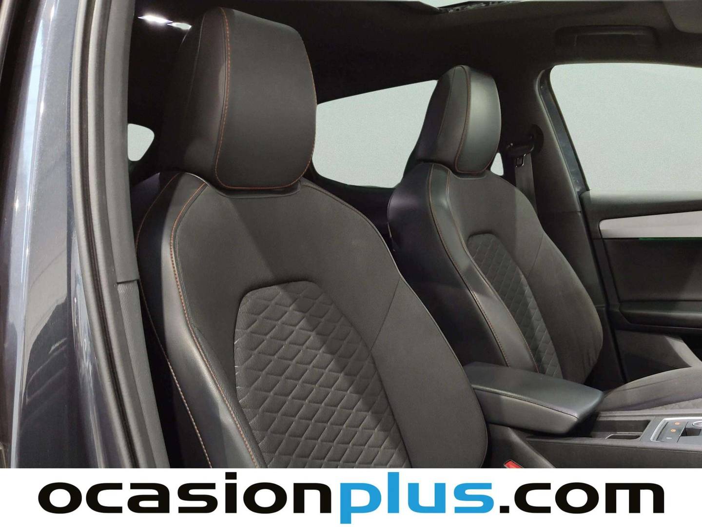Equipamiento del Seat León Seat León 1.5 TSI S&S FR Go L (150 CV)