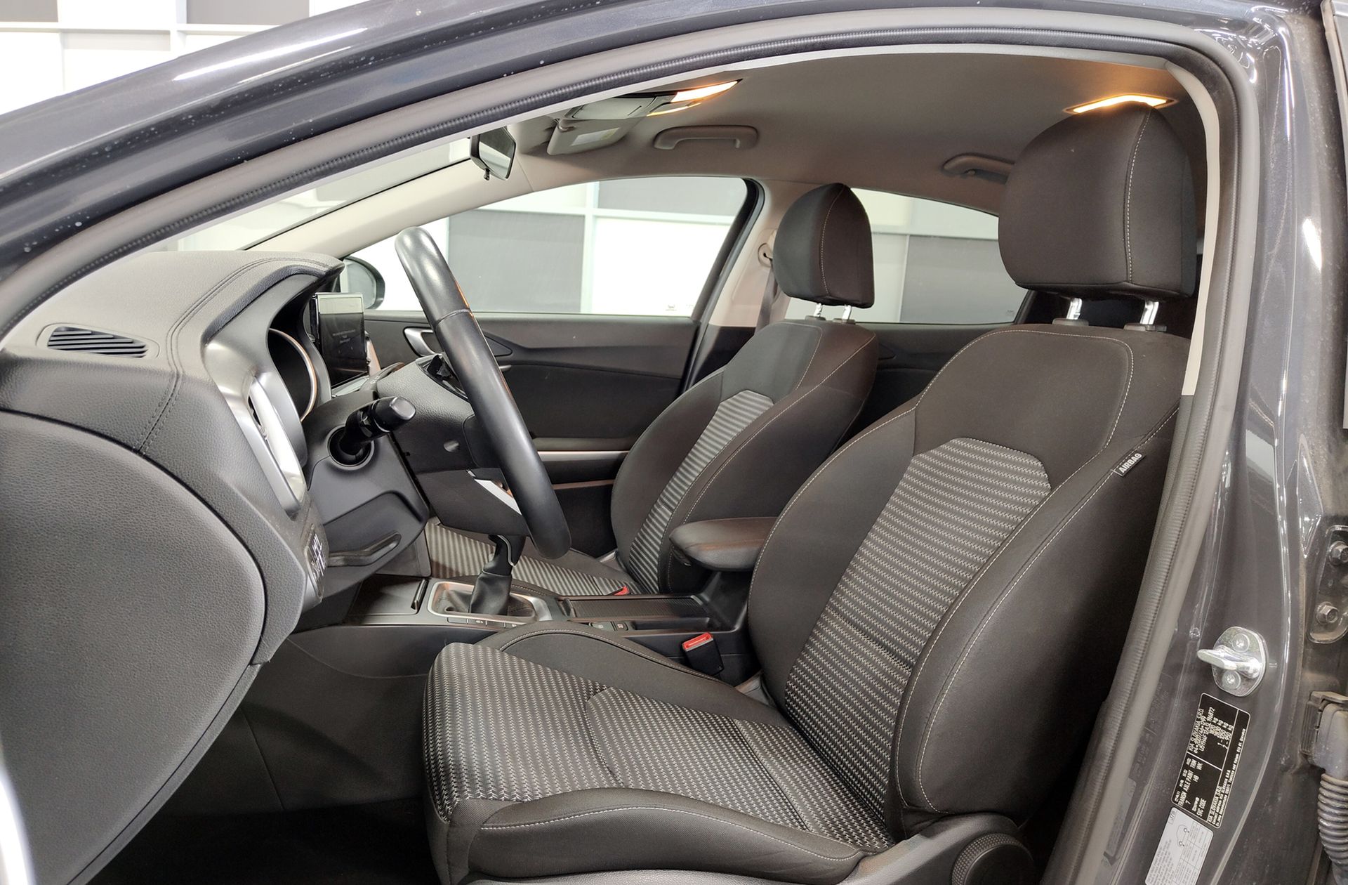 Kia XCeed 1.0 T-GDi Drive - foto 11