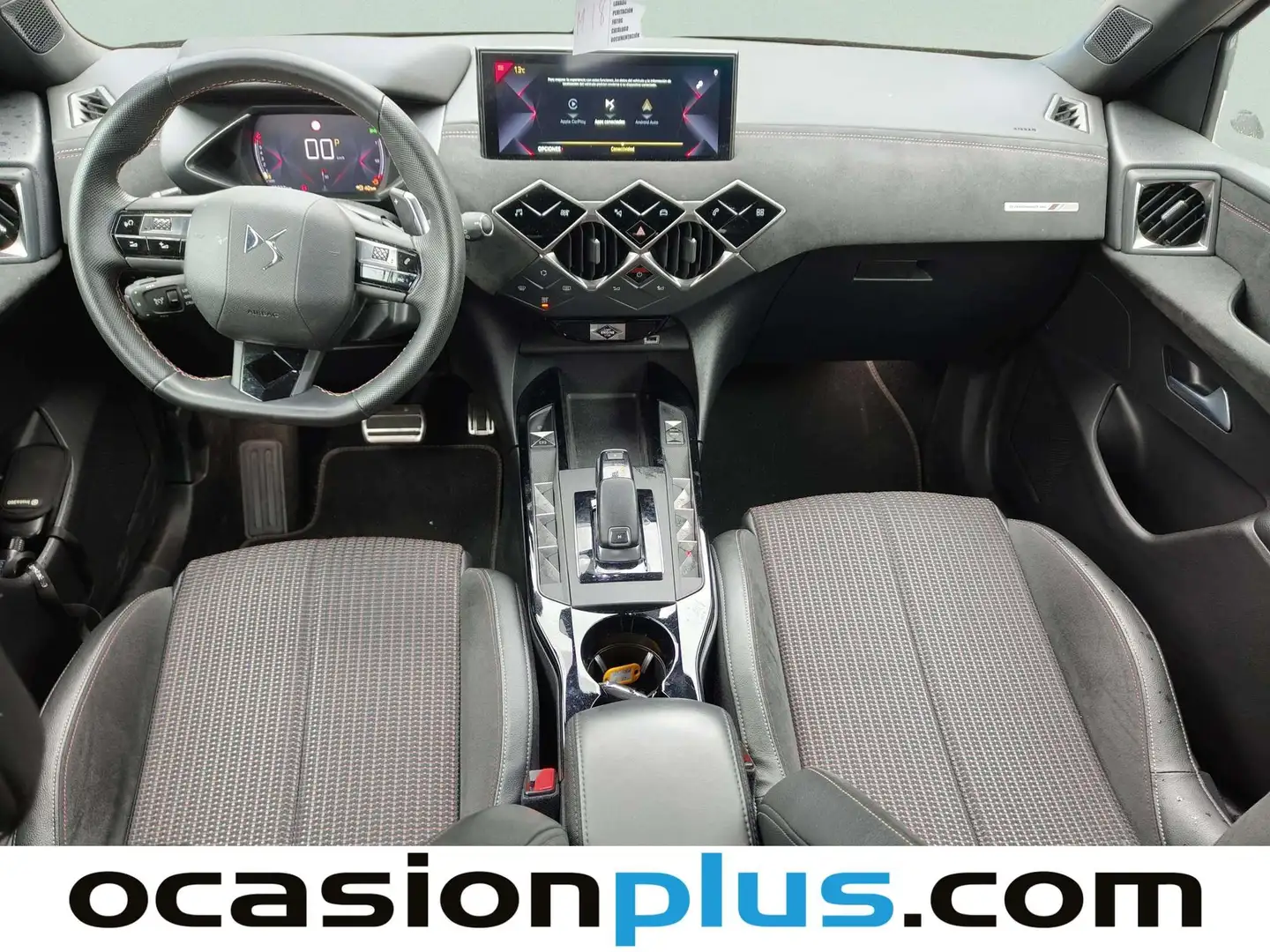 Foto DS DS 3 Crossback DS DS3 Crossback PureTech 130 Performance Line+ EAT8 (130 CV)