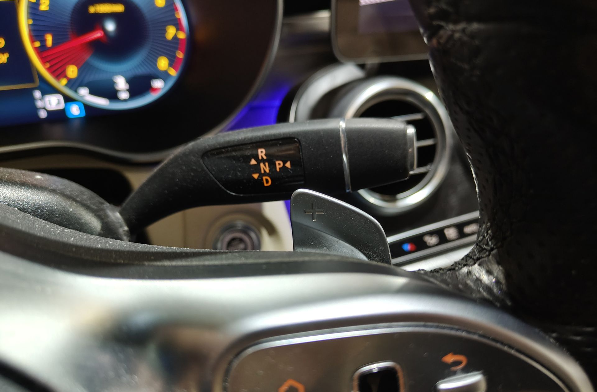Mercedes-Benz Clase C C Coupe 300 Pack AMG - foto 32