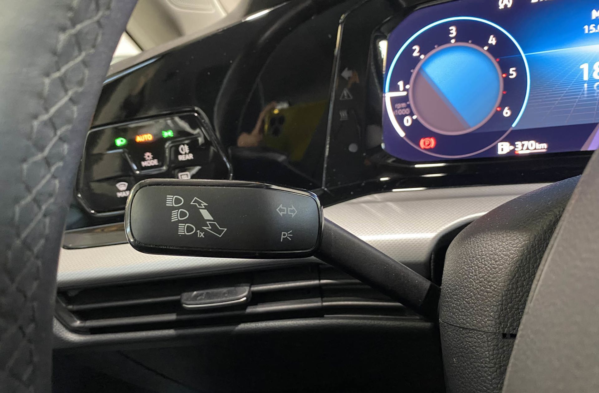 Volkswagen Golf 2.0 TDI - foto 25