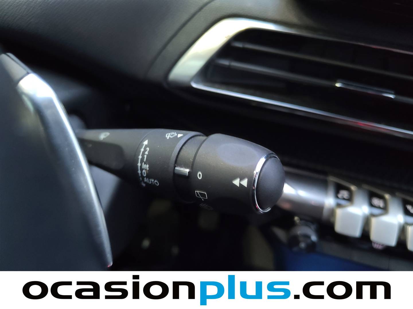 Foto Peugeot 5008 Peugeot 5008 PureTech 130 S&S Allure EAT8 (130 CV)