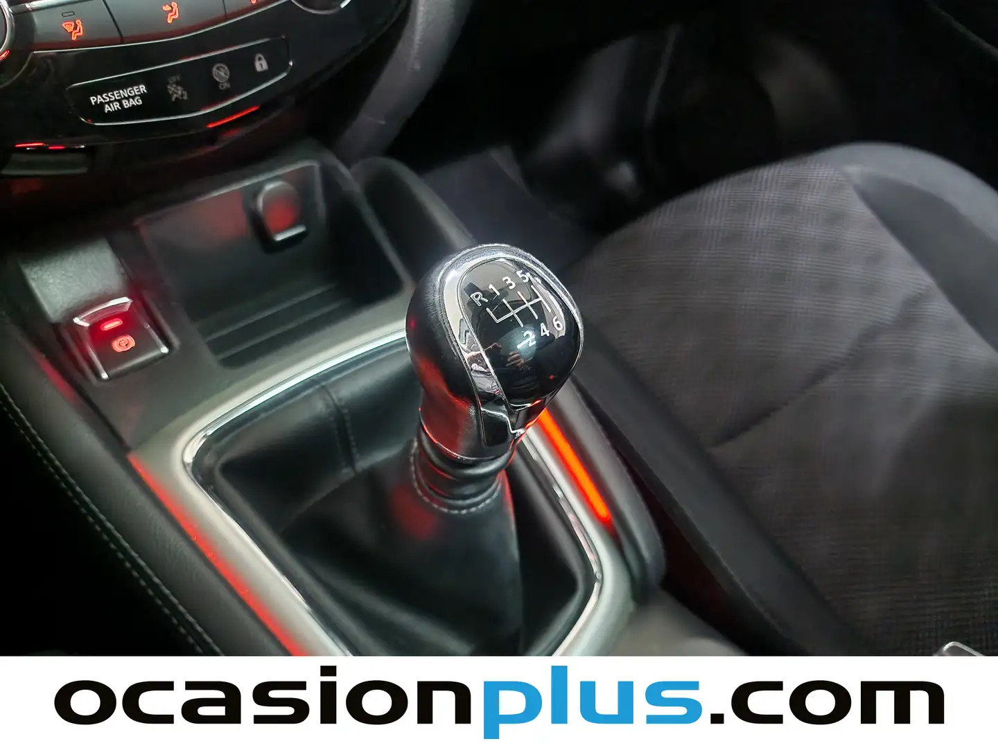 Foto Nissan QASHQAI Nissan Qashqai DIG-T 115 N-Connecta 4x2 (115 CV)