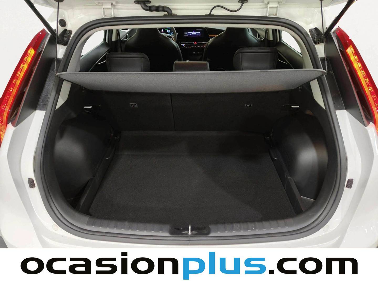 Foto asientos traseros KIA Niro KIA Niro 1.6 GDi HEV Híbrido Drive (141 CV)