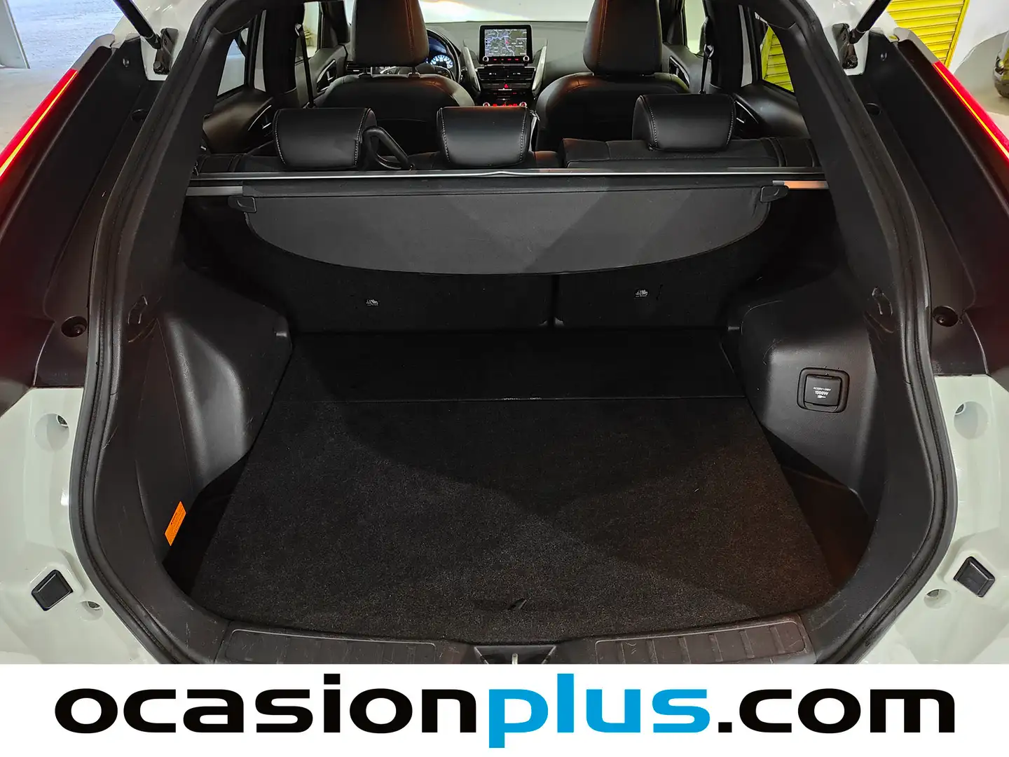 Foto Mitsubishi Eclipse Cross Mitsubishi Eclipse Cross 2.4 PHEV Kaiteki 4WD Auto (188 CV)