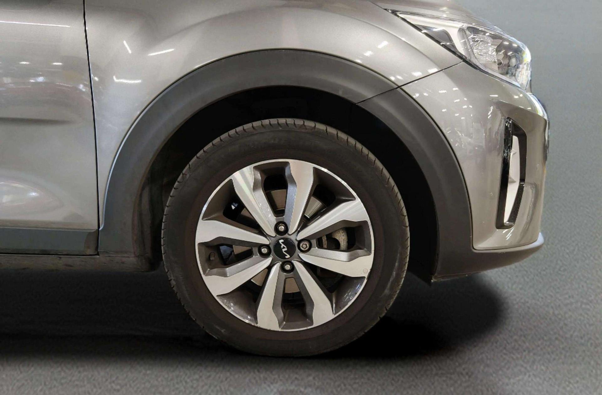 Kia Stonic 1.0 T-GDi MHEV Drive DCT - foto 35